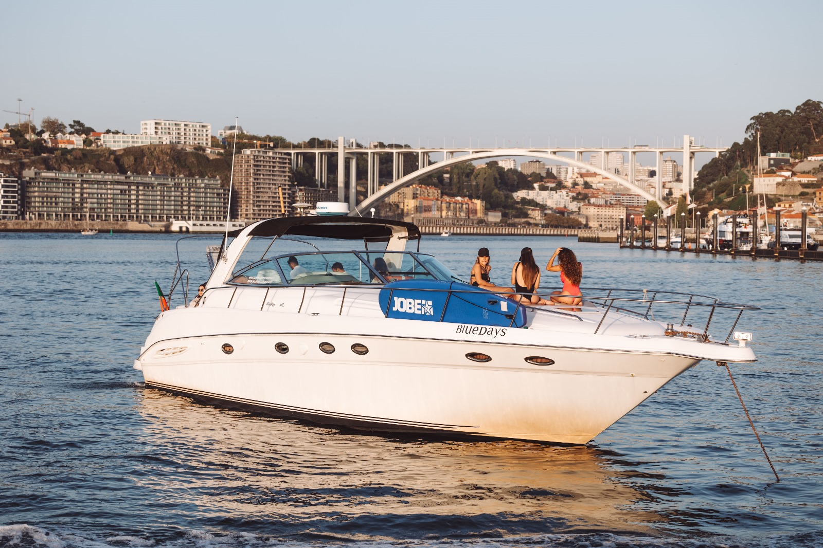 Yate cruise in Porto - Living Tours 